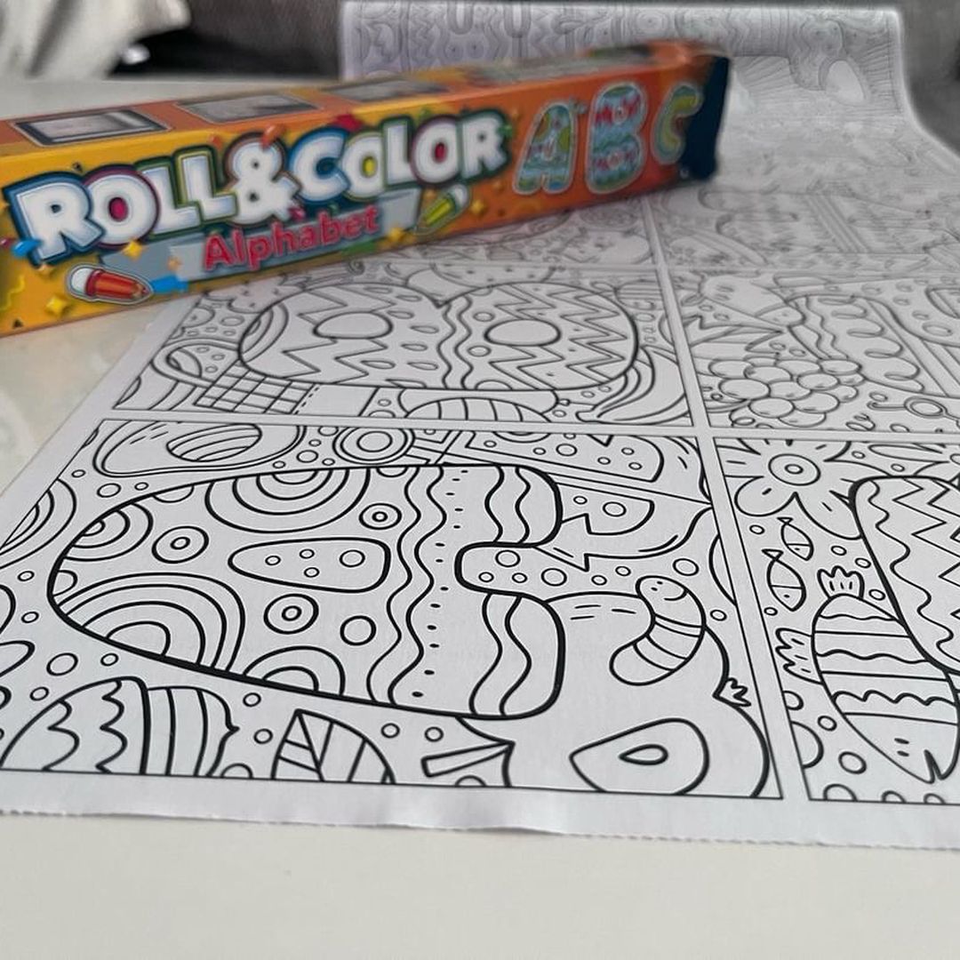 ROLL & COLOR feltekerhető színező